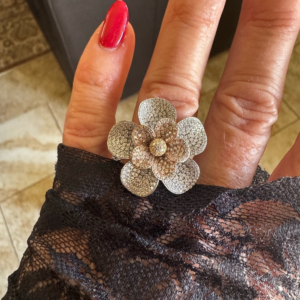 NEW Elegant Sterling .925 Silver and rose gold Flower Ring - Picture 8 of 11